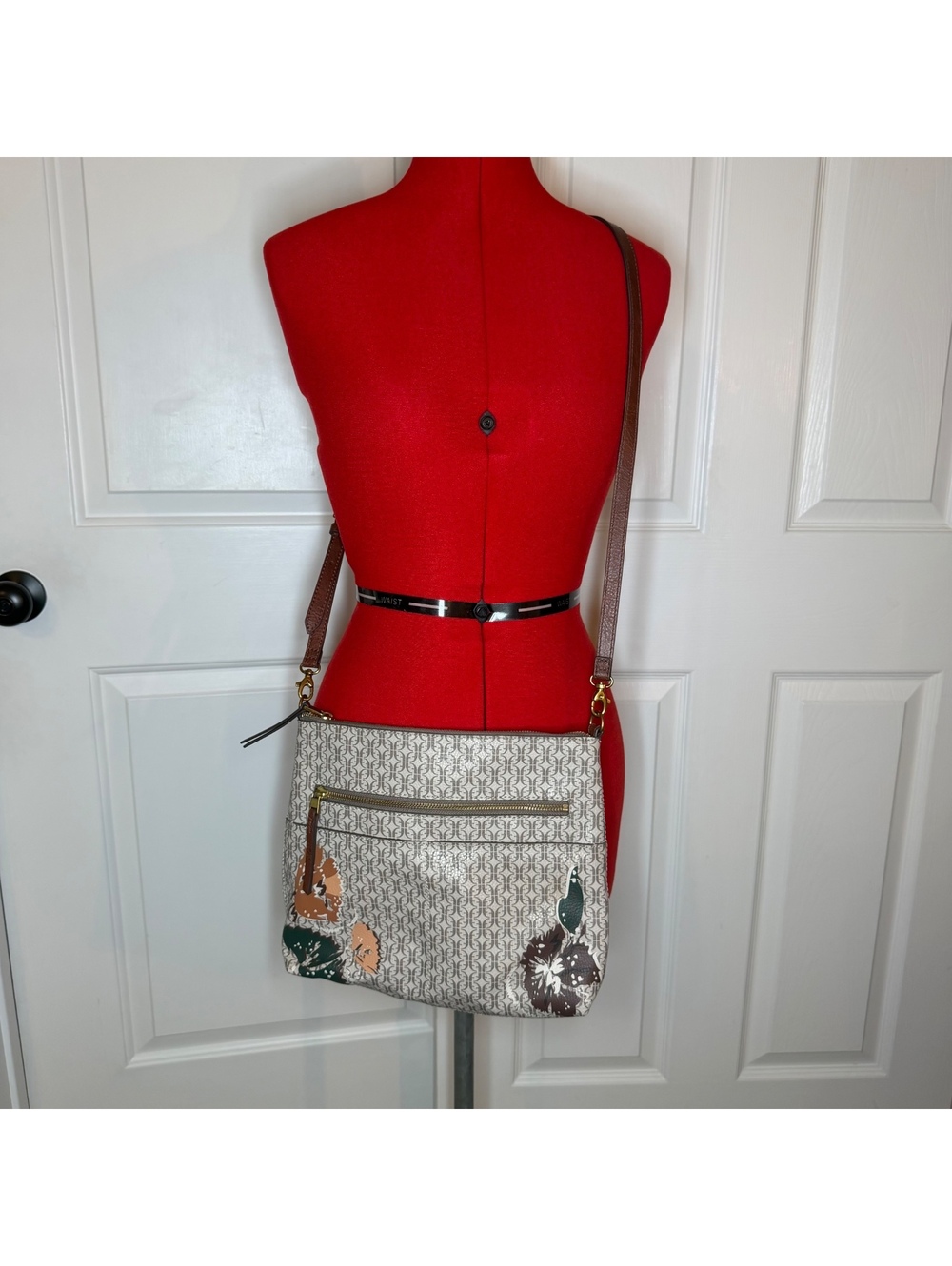 Fossil Fiona Floral and Logo Crossbody Purse Brown and Natural Colors